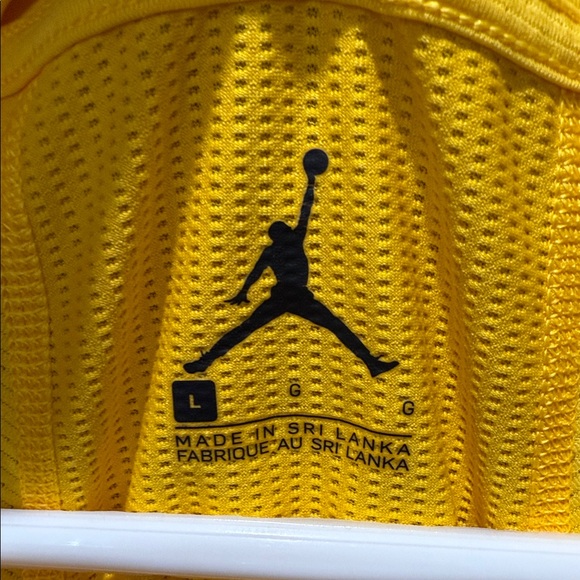 Jordan Yellow Michigan Hockey Tank Top - Picture 4 of 6